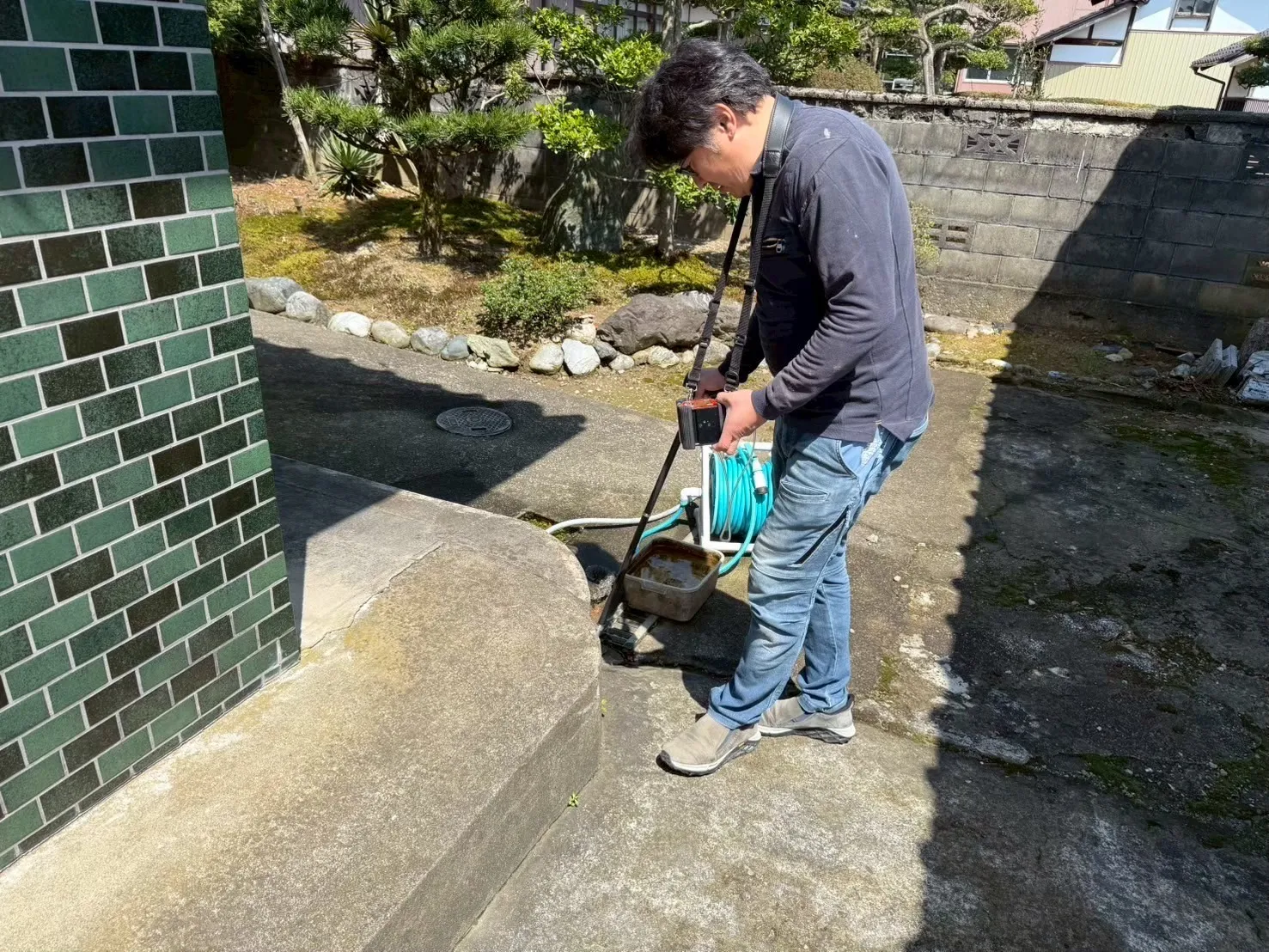 コンクリートの漏水調査