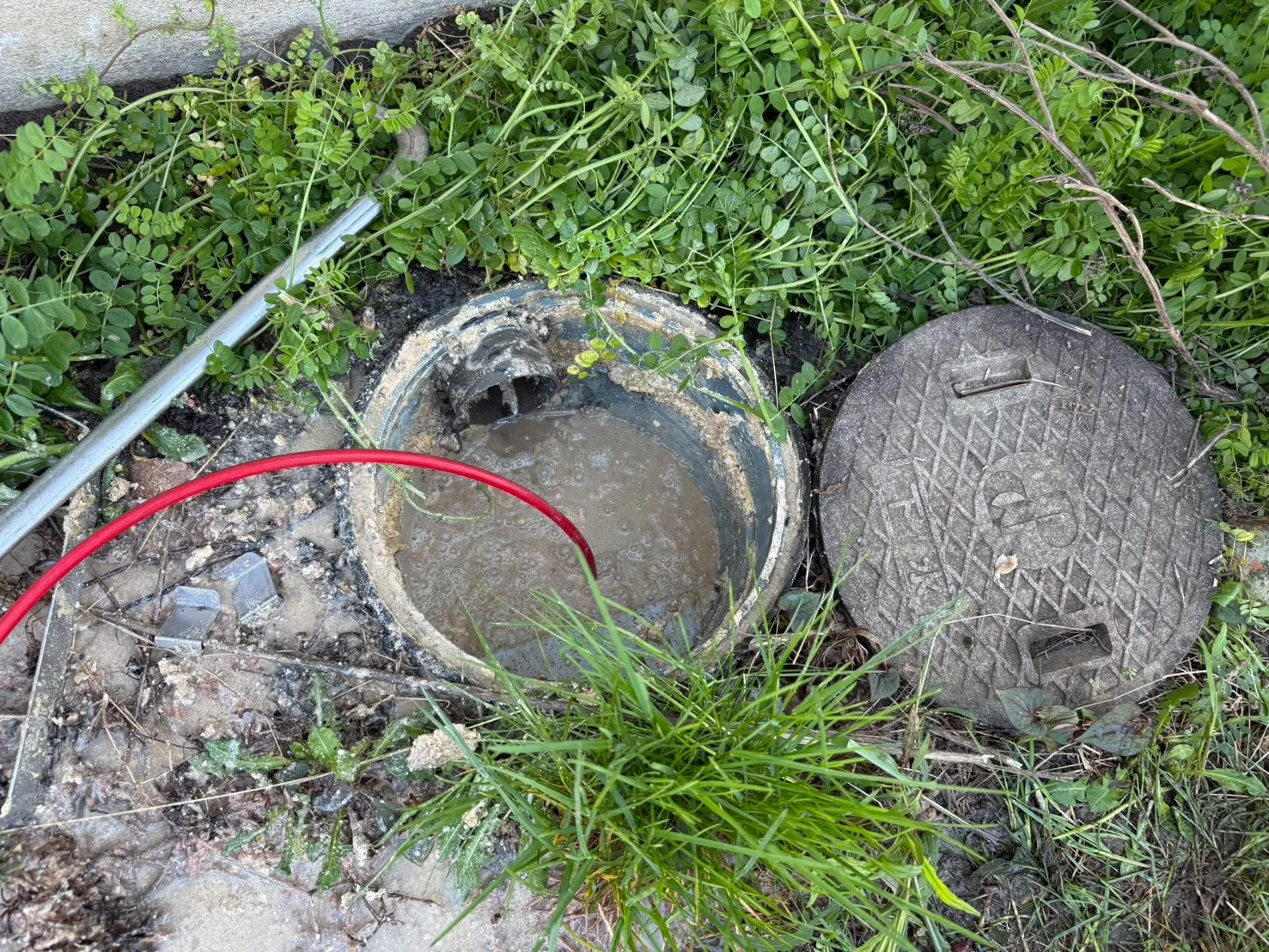 【富山県射水市】排水管高圧洗浄で一般家庭のグリストラップでの油つまりを解消